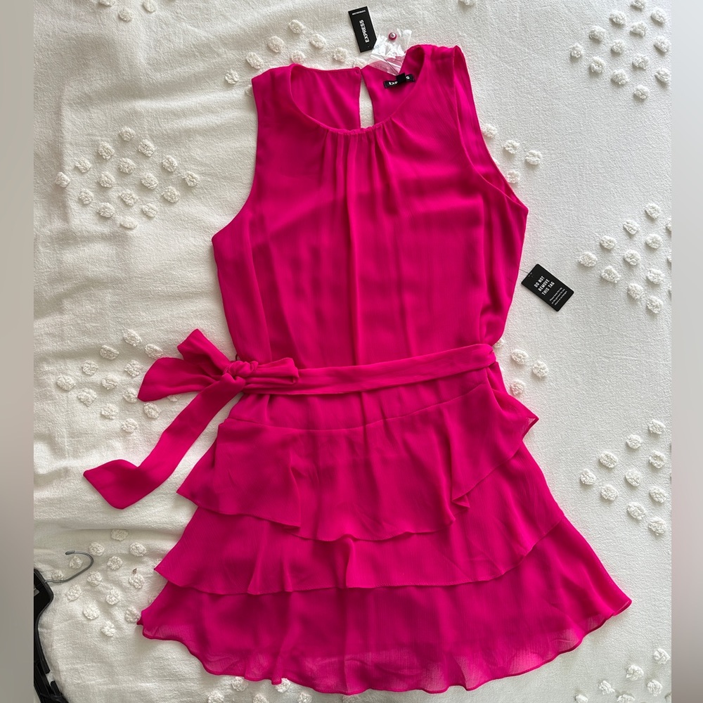 EXPRESS fuschia ruffle dress 💖